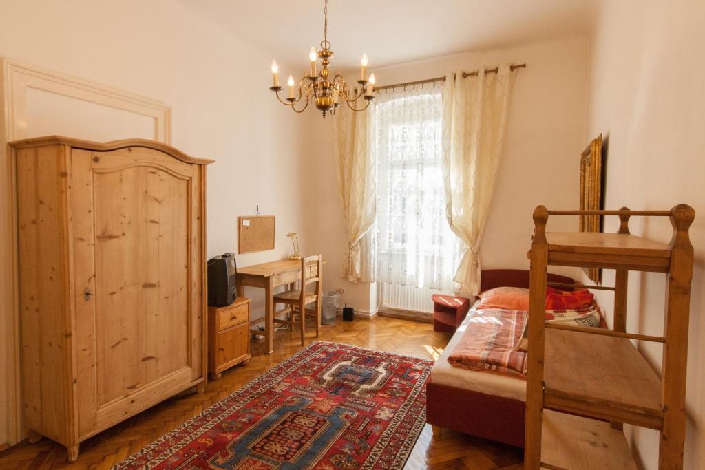 Dr. Neubert Apartment *